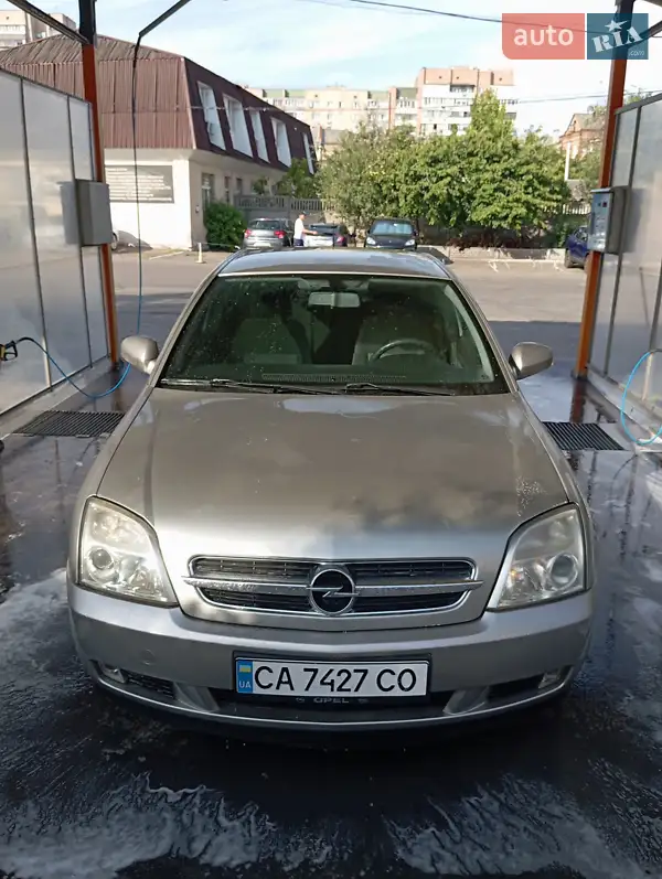 Opel Vectra 2004