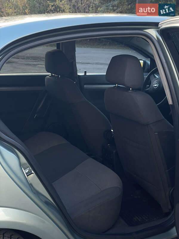 Седан Opel Vectra 2003 в Славянске фото 10 Седан Opel Vectra 2003 в Славянске