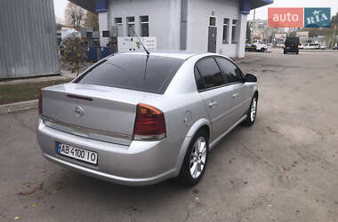 Седан Opel Vectra 2005 в  фото 5 Седан Opel Vectra 2005 в