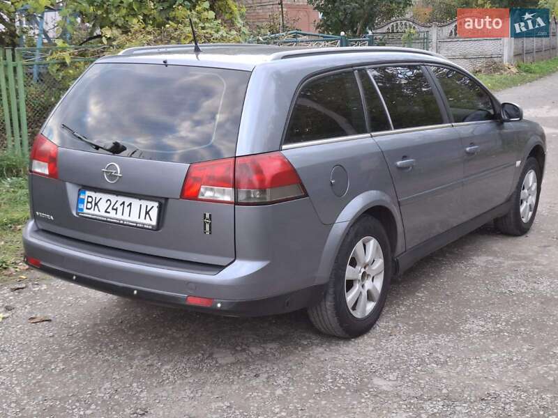 Універсал Opel Vectra 2004 в Рівному фото 6 Універсал Opel Vectra 2004 в Рівному