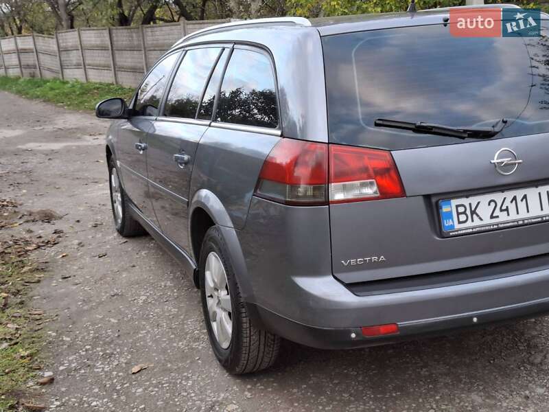 Універсал Opel Vectra 2004 в Рівному фото 12 Універсал Opel Vectra 2004 в Рівному