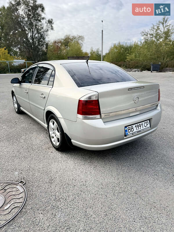 Седан Opel Vectra 2007 в Днепре