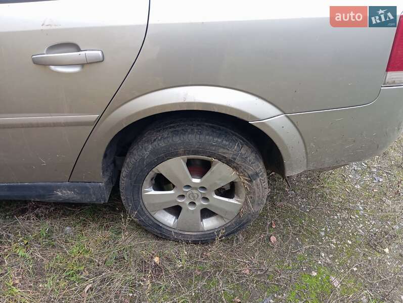 Седан Opel Vectra 2004 в Черкассах фото 7 Седан Opel Vectra 2004 в Черкассах