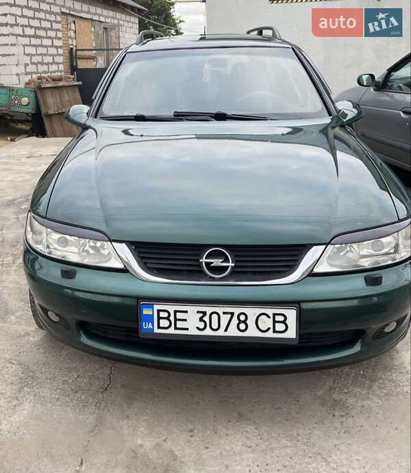 Універсал Opel Vectra 1998 в Балті