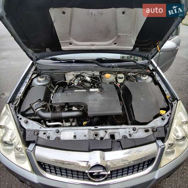 Седан Opel Vectra 2007 в Броварах