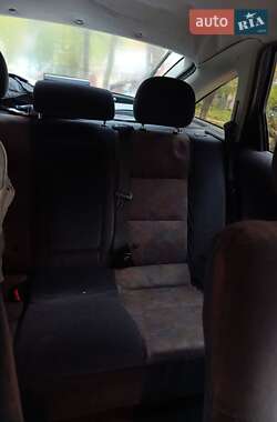 Лифтбек Opel Vectra 1998 в  фото 10 Лифтбек Opel Vectra 1998 в