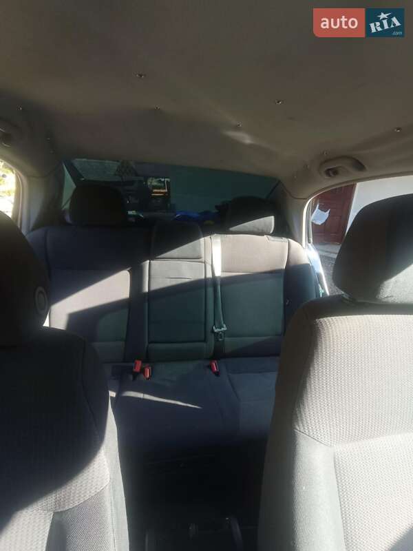 Седан Opel Vectra 2002 в Івано-Франківську