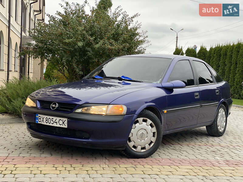 Ліфтбек Opel Vectra 1997 в Дунаївцях фото 3 Ліфтбек Opel Vectra 1997 в Дунаївцях