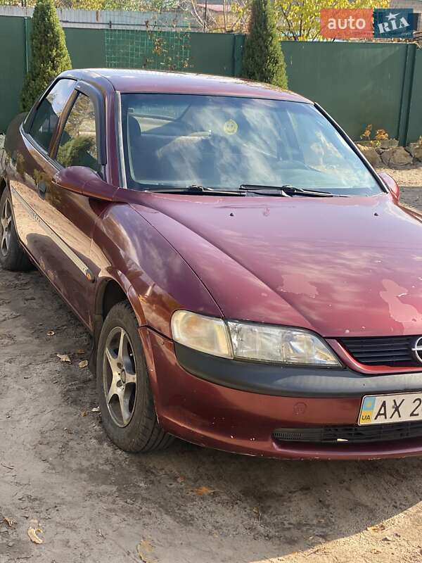 Седан Opel Vectra 1998 в 