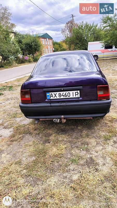 Седан Opel Vectra 1992 в Харкові фото 5 Седан Opel Vectra 1992 в Харкові