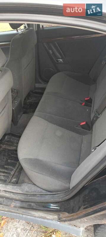 Седан Opel Vectra 2003 в Кривом Роге