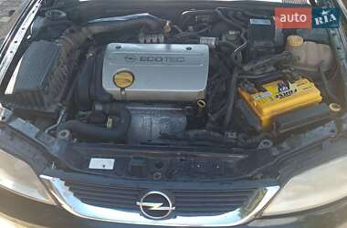 Седан Opel Vectra 1999 в  фото 22 Седан Opel Vectra 1999 в