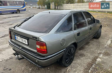 Ліфтбек Opel Vectra 1991 в 