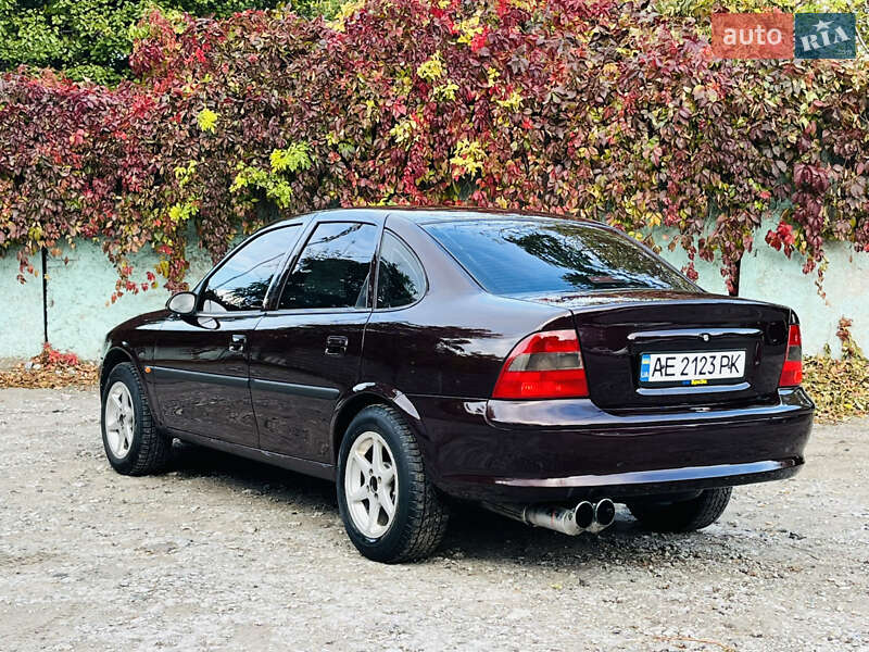 Седан Opel Vectra 1997 в Каменском фото 14 Седан Opel Vectra 1997 в Каменском