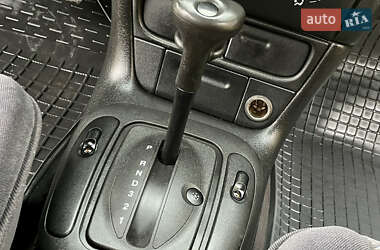 Седан Opel Vectra 1998 в  фото 11 Седан Opel Vectra 1998 в