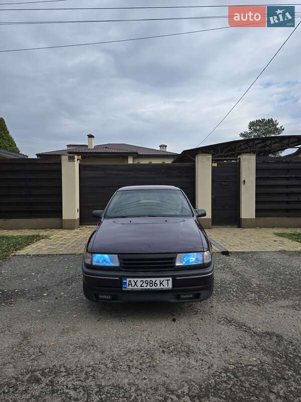 Седан Opel Vectra 1992 в Харкові фото 14 Седан Opel Vectra 1992 в Харкові