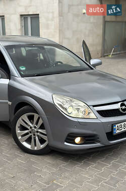 Универсал Opel Vectra 2006 в Могилев-Подольске
