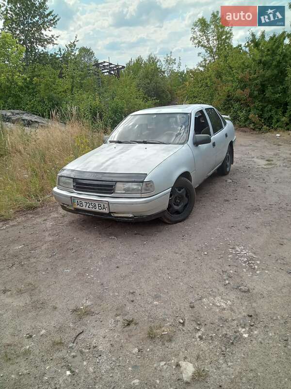 Ліфтбек Opel Vectra 1995 в Жмеринці фото 16 Ліфтбек Opel Vectra 1995 в Жмеринці