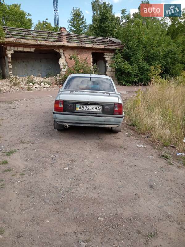 Ліфтбек Opel Vectra 1995 в Жмеринці фото 19 Ліфтбек Opel Vectra 1995 в Жмеринці