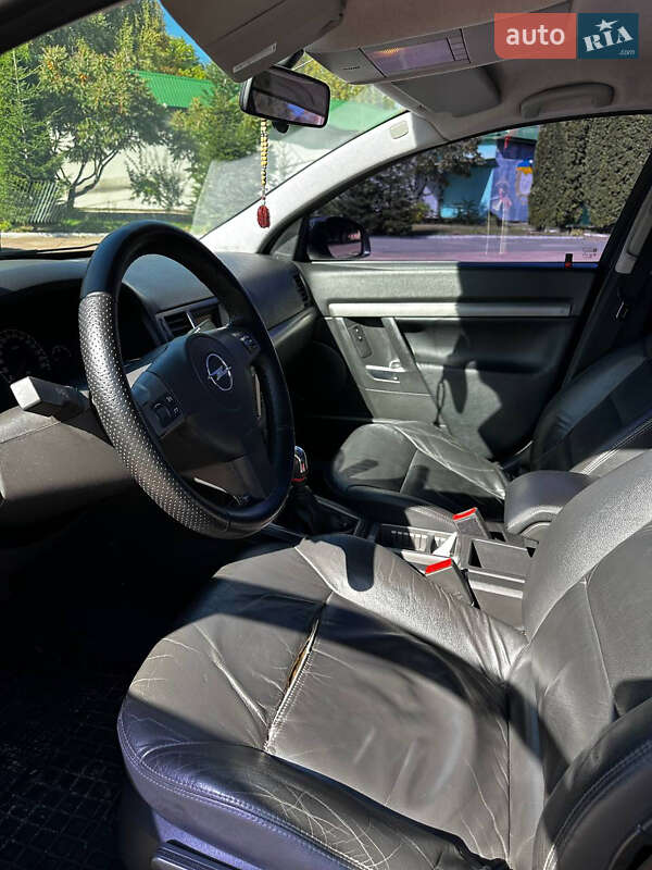 Седан Opel Vectra 2006 в Киеве фото 13 Седан Opel Vectra 2006 в Киеве