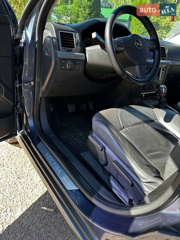 Седан Opel Vectra 2006 в Киеве фото 14 Седан Opel Vectra 2006 в Киеве