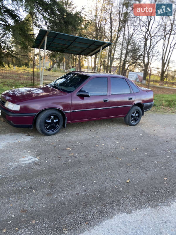 Седан Opel Vectra 1990 в Самборі фото 8 Седан Opel Vectra 1990 в Самборі