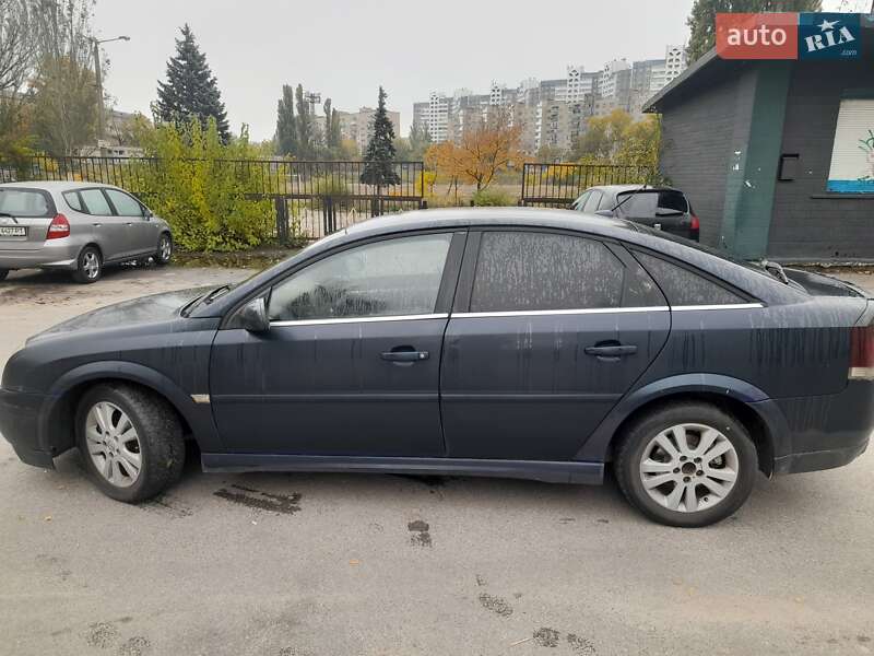 Седан Opel Vectra 2002 в Киеве