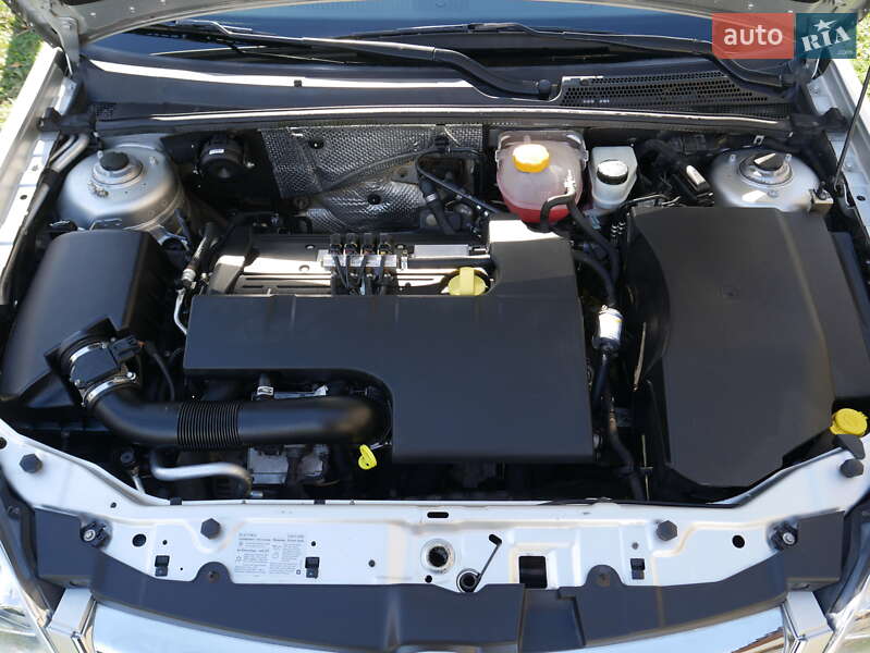 Седан Opel Vectra 2007 в Берегово фото 56 Седан Opel Vectra 2007 в Берегово