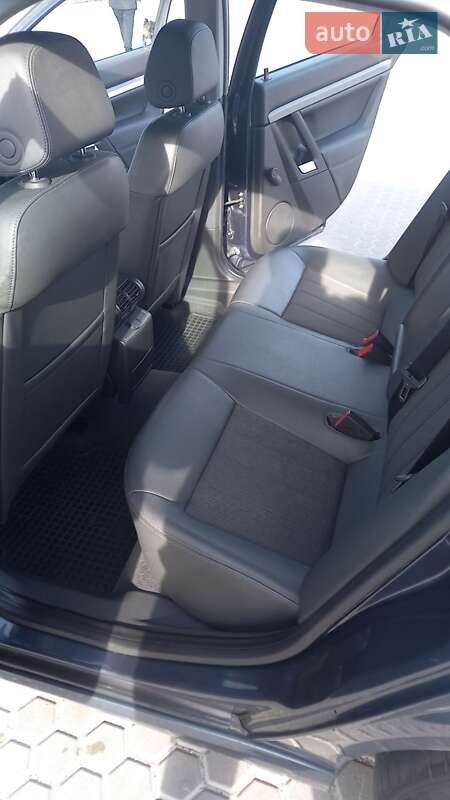 Лифтбек Opel Vectra 2008 в Виннице фото 17 Лифтбек Opel Vectra 2008 в Виннице