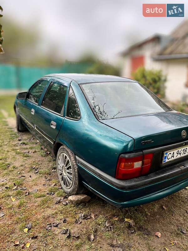 Седан Opel Vectra 1995 в Умани
