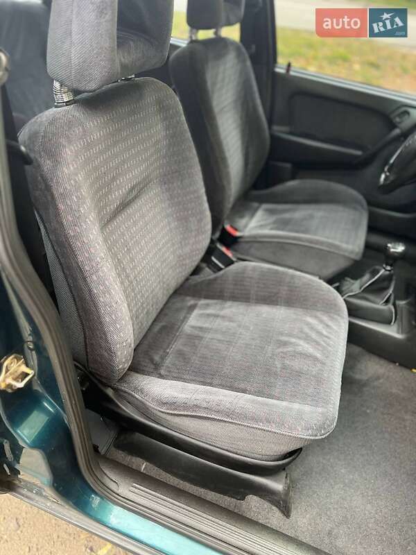 Ліфтбек Opel Vectra 1995 в Дрогобичі фото 11 Ліфтбек Opel Vectra 1995 в Дрогобичі