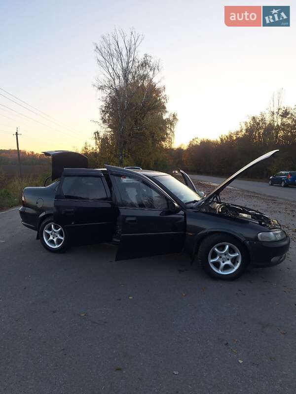 Седан Opel Vectra 1997 в Виннице