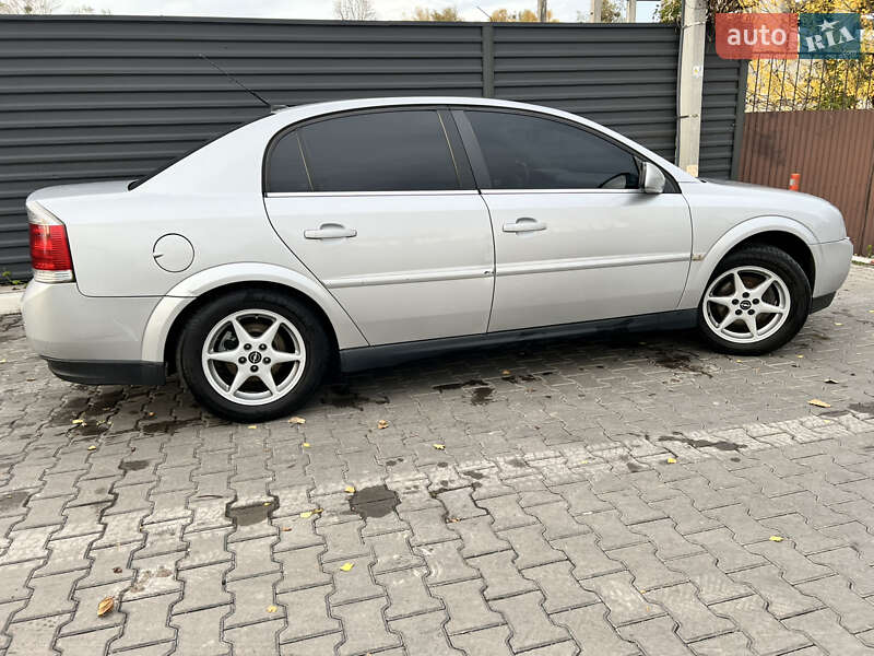 Седан Opel Vectra 2004 в Вишневому фото 11 Седан Opel Vectra 2004 в Вишневому