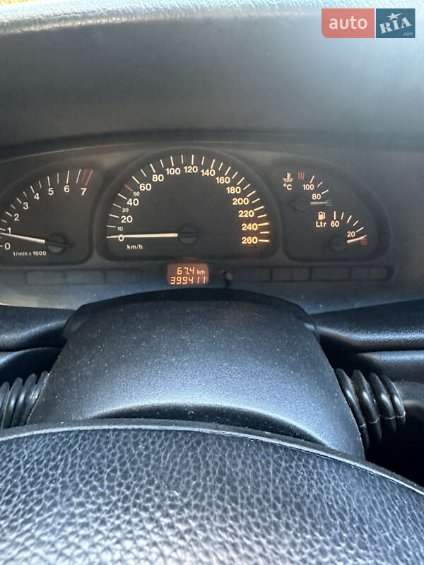 Седан Opel Vectra 1997 в Збараже