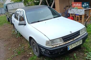 Седан Opel Vectra 1989 в Переяславі