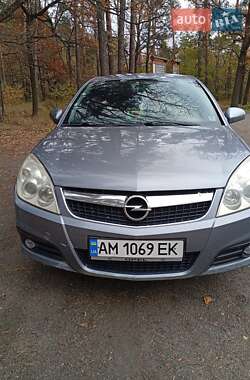 Седан Opel Vectra 2008 в Малине