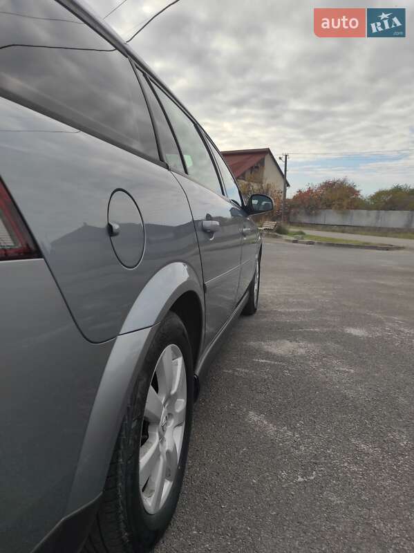 Універсал Opel Vectra 2004 в Виноградові