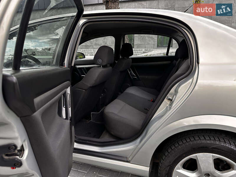 Седан Opel Vectra 2005 в Сумах фото 4 Седан Opel Vectra 2005 в Сумах