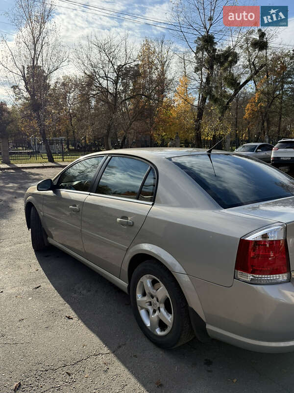 Седан Opel Vectra 2007 в Киеве фото 4 Седан Opel Vectra 2007 в Киеве