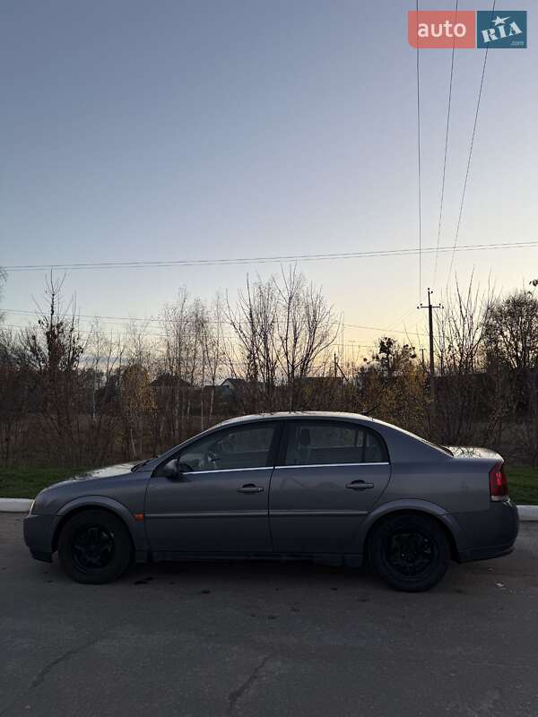 Седан Opel Vectra 2002 в Ізюмі