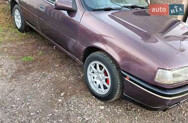 Седан Opel Vectra 1992 в Черкассах