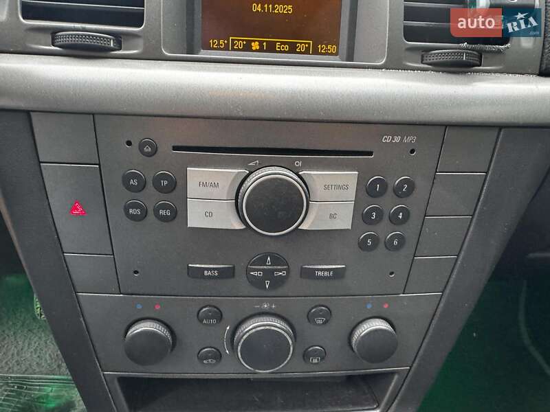 Седан Opel Vectra 2006 в Києві