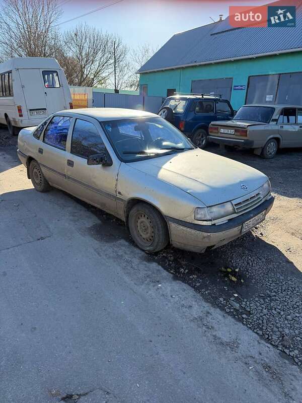 Седан Opel Vectra 1989 в Маньковке