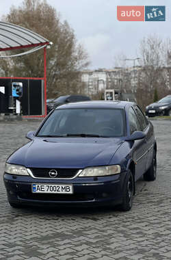 Седан Opel Vectra 1997 в Хмельницком