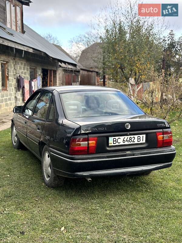 Седан Opel Vectra 1995 в Львове фото 4 Седан Opel Vectra 1995 в Львове