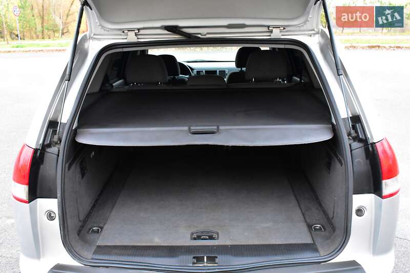 Универсал Opel Vectra 2004 в Киеве