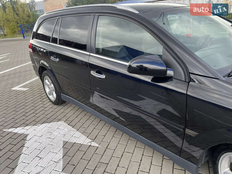 Универсал Opel Vectra 2008 в Нововолынске фото 15 Универсал Opel Vectra 2008 в Нововолынске