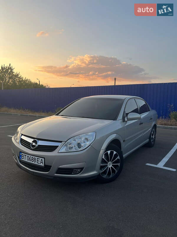 Седан Opel Vectra 2006 в Херсоне