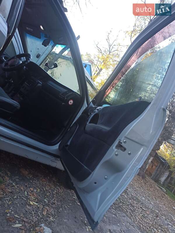 Седан Opel Vectra 1997 в Каменском