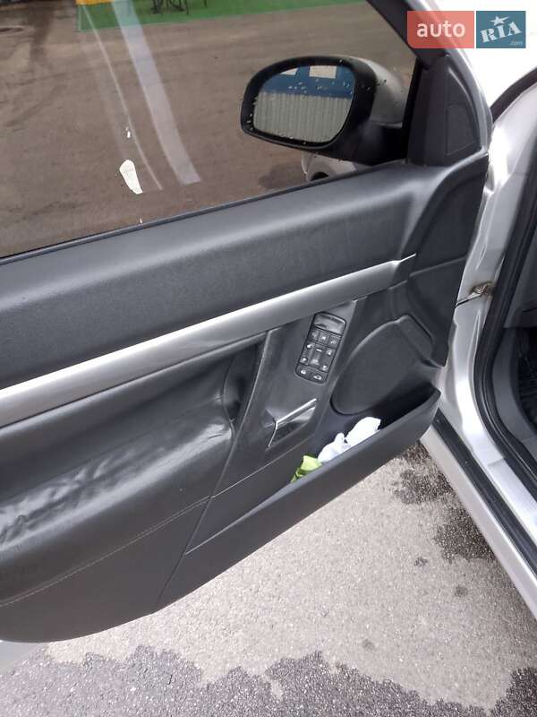 Лифтбек Opel Vectra 2003 в Кропивницком фото 5 Лифтбек Opel Vectra 2003 в Кропивницком